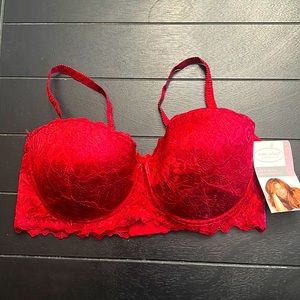 Kathy Ireland intimates Red Lace Convertible Push-up Bra